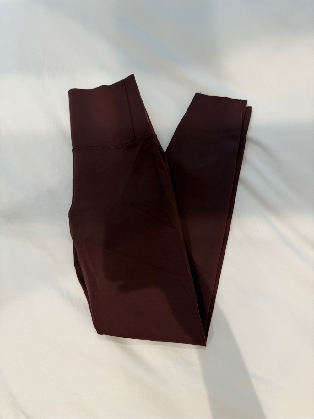 Vuori Legging in Deep Burgundy